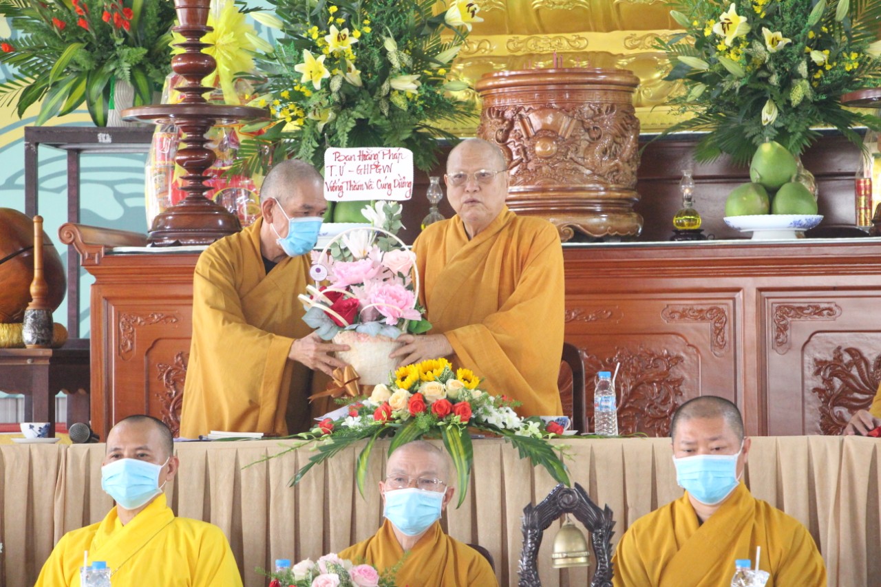 Đồng Nai: Tiếp đoàn ban ngành T.Ư tại chùa Tỉnh Hội