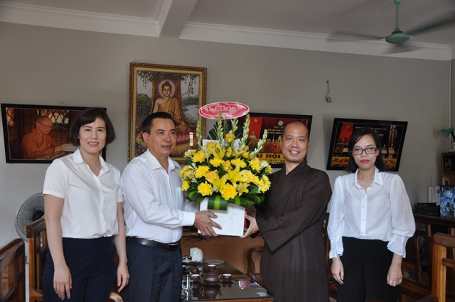 Lãnh đạo Sở – Ban – Ngành của tỉnh Quảng Ninh chúc mừng Lễ Vu Lan Báo Hiếu tại chùa Tiêu Dao