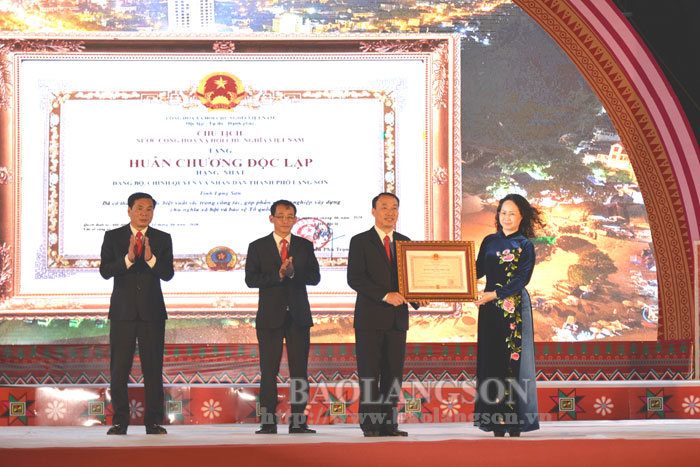 Thành phố Lạng Sơn kỷ niệm 70 năm ngày giải phóng và đón nhận Huân chương Độc lập hạng Nhất
