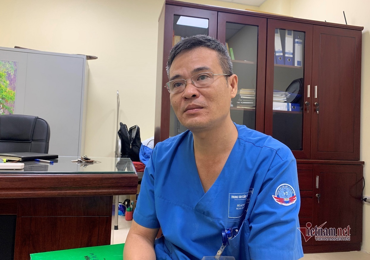 Bác sĩ Hoàng Văn Hải, Trung tâm Cấp cứu 115 Hà Nội - Ảnh: Nguyễn Liên