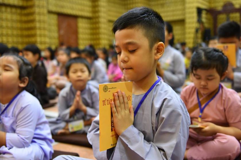 Ứng dụng lời Phật dạy để nuôi dưỡng con cái tốt hơn