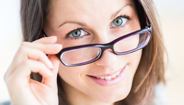 6 cách tự nhiên để cải thiện thị lực và bảo vệ mắt