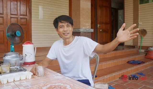 Thầy giáo Phạm Văn Thắng kể lại với PV Infonet về giây phút sơ cứu cháu bé thoát khỏi “tử thần”.
