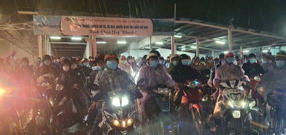 Đà Nẵng: Ấm lòng trạm dừng chân tiếp sức người hồi hương