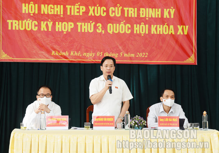 Đoàn Đại biểu Quốc hội tỉnh tiếp xúc cử tri tại huyện Văn Quan