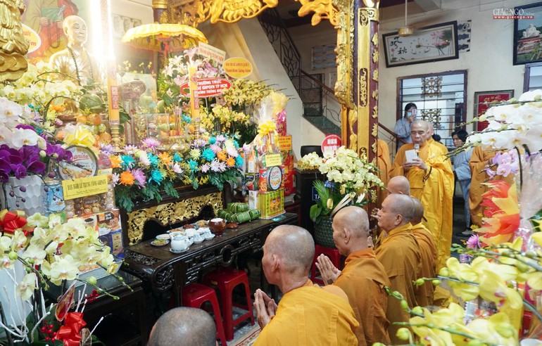 Tưởng niệm Hòa thượng Thích Minh Trực tại chùa Phật Bửu vào sáng 5-5-Nhâm Dần