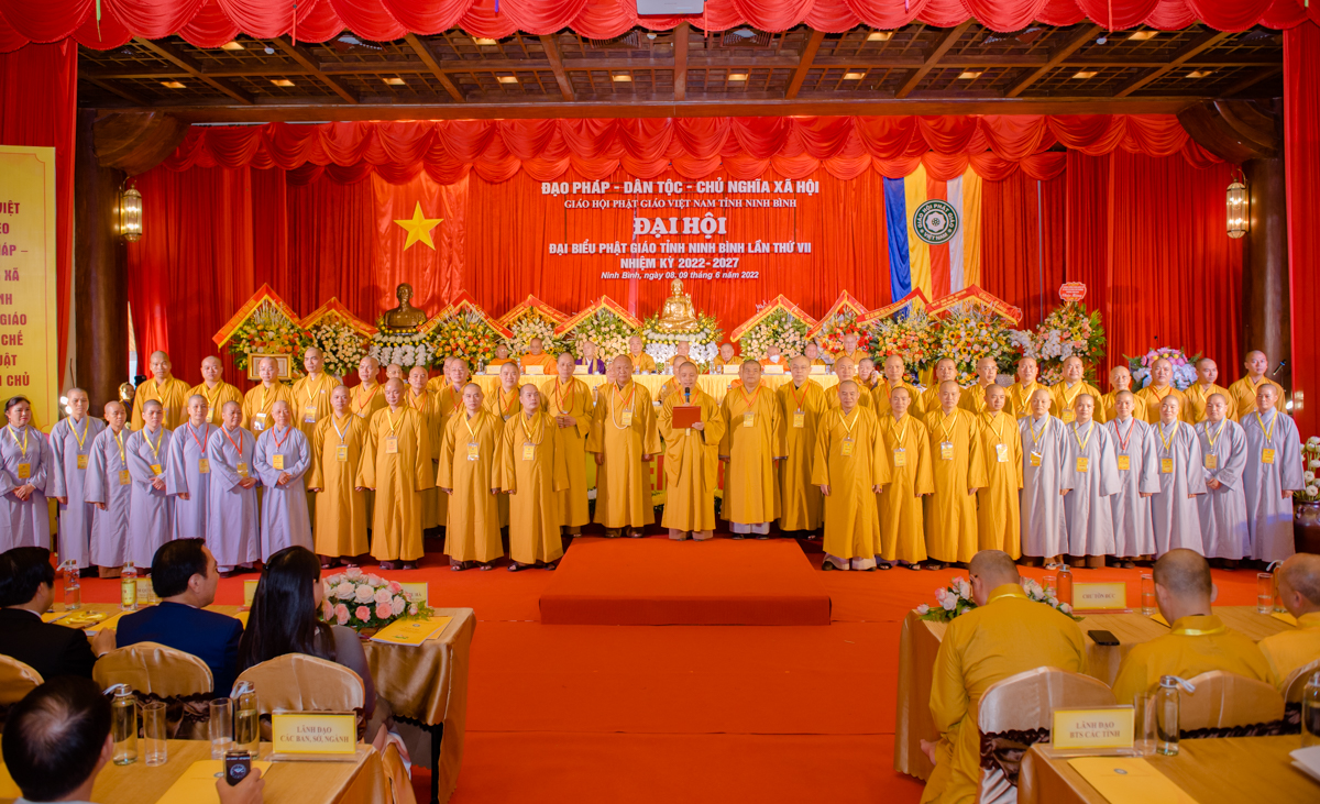Ninh Bình: Thượng toạ Thích Minh Quang đắc cử Trưởng Ban Trị sự Phật giáo Tỉnh, nhiệm kỳ 2022 - 2027