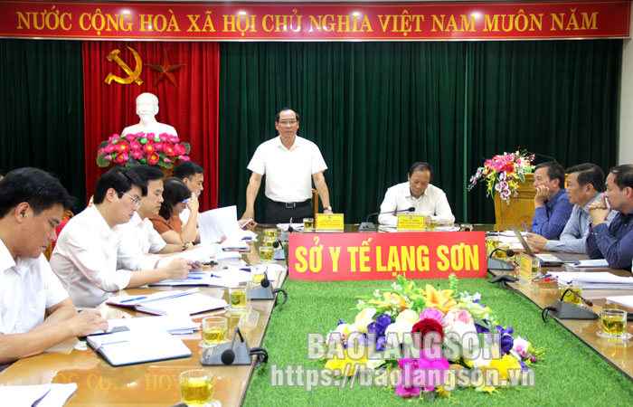 Đồng chí Dương Xuân Huyên, Ủy viên Ban Thường vụ Tỉnh ủy, Phó Chủ tịch Thường trực UBND tỉnh phát biểu tại buổi làm việc