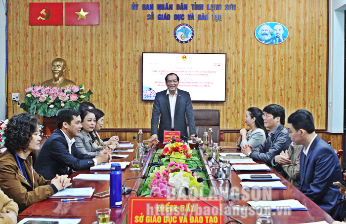 Đồng chí Dương Xuân Huyên và các đại biểu dự hội nghị tại điểm cầu tỉnh Lạng Sơn