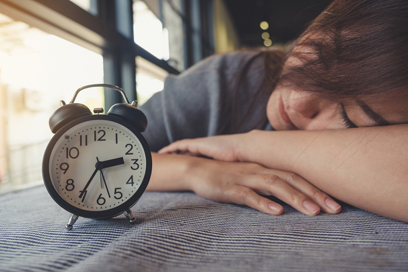 5 thói quen ngủ trưa không tốt cho người trung niên và cao tuổi