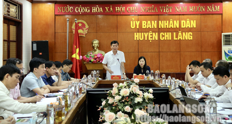 Đồng chí Đinh Hữu Học, Tỉnh uỷ viên, Phó Chủ tịch HĐND tỉnh, trưởng đoàn giám sát, kiểm tra phát biểu kết luận buổi làm việc