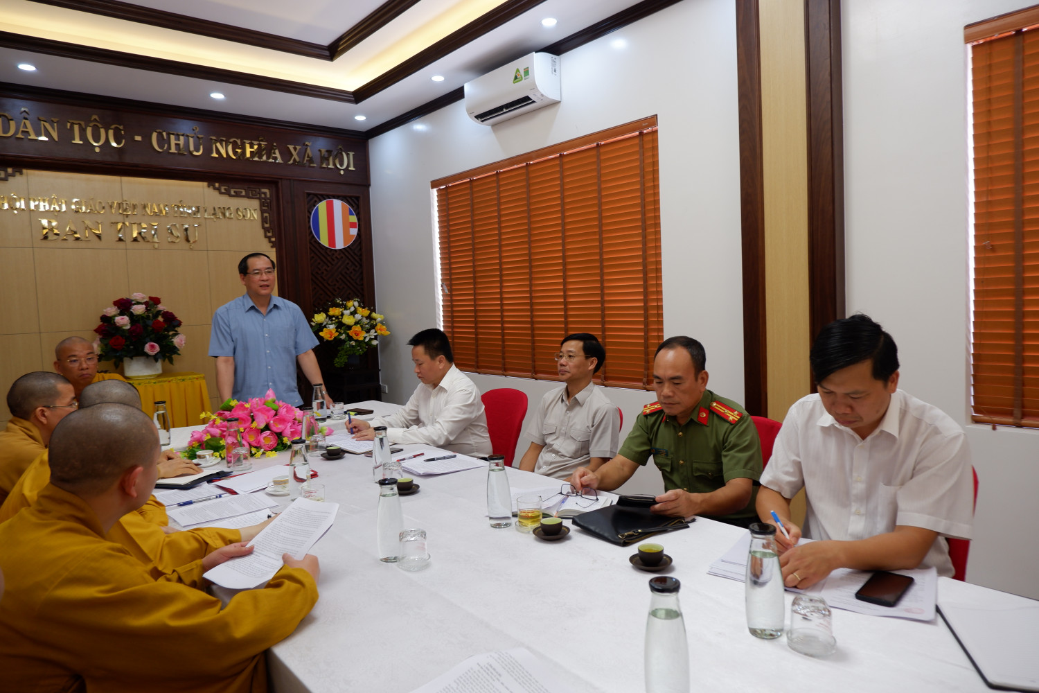 Lạng Sơn: Ủy ban nhân dân tỉnh thăm và làm việc với Ban Trị sự