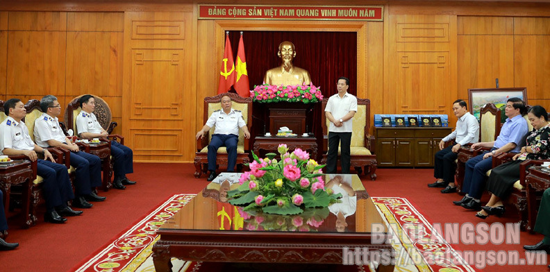 Lãnh đạo tỉnh tiếp Đoàn công tác của Bộ Tư lệnh Cảnh sát biển Việt Nam