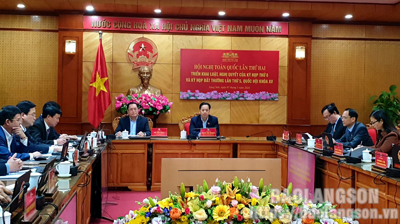 Các đại biểu dự hội nghị tại điểm cầu tỉnh Lạng Sơn