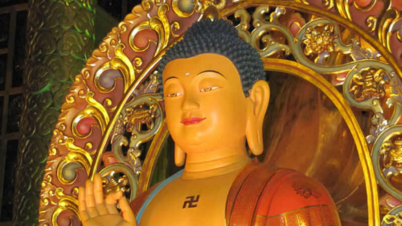 Phật là bậc chẳng bị nhiễm thế gian