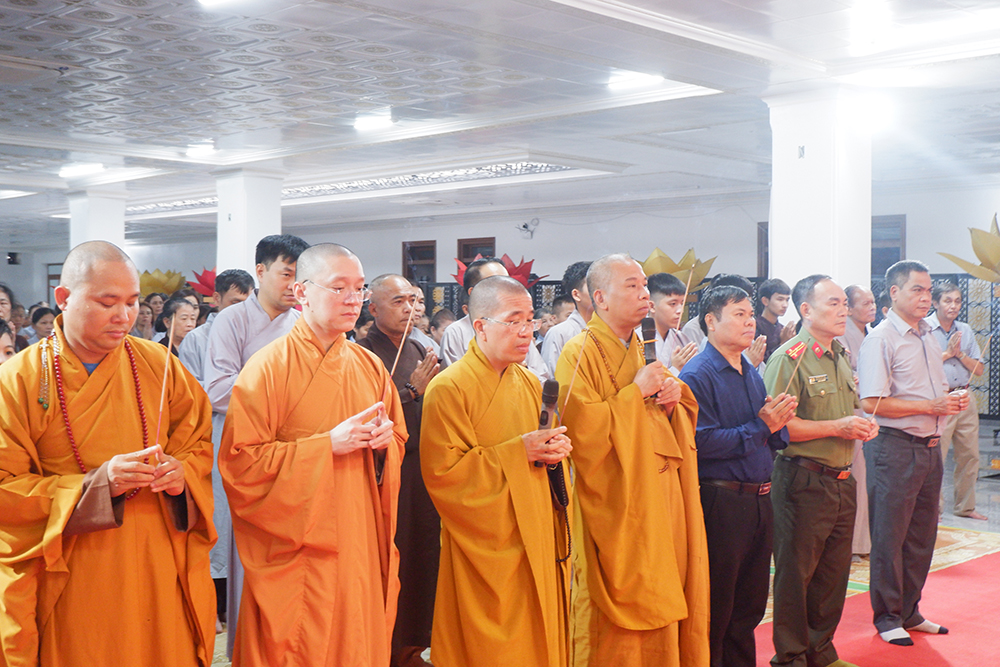 Ban Trị sự Phật giáo tỉnh trang nghiêm tổ chức Lễ tưởng niệm Cố Tổng Bí thư Nguyễn Phú Trọng