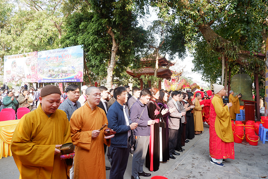 Lạng Sơn: Nét đẹp văn hóa trong ngày Tết ông Công, ông Táo