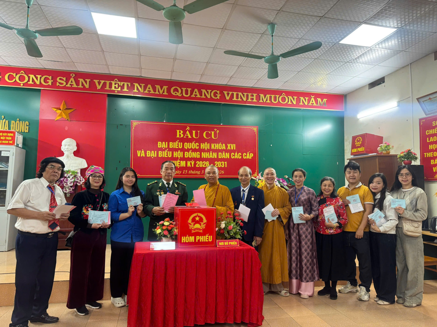 Phật giáo Lạng Sơn phấn khởi đi bầu cử